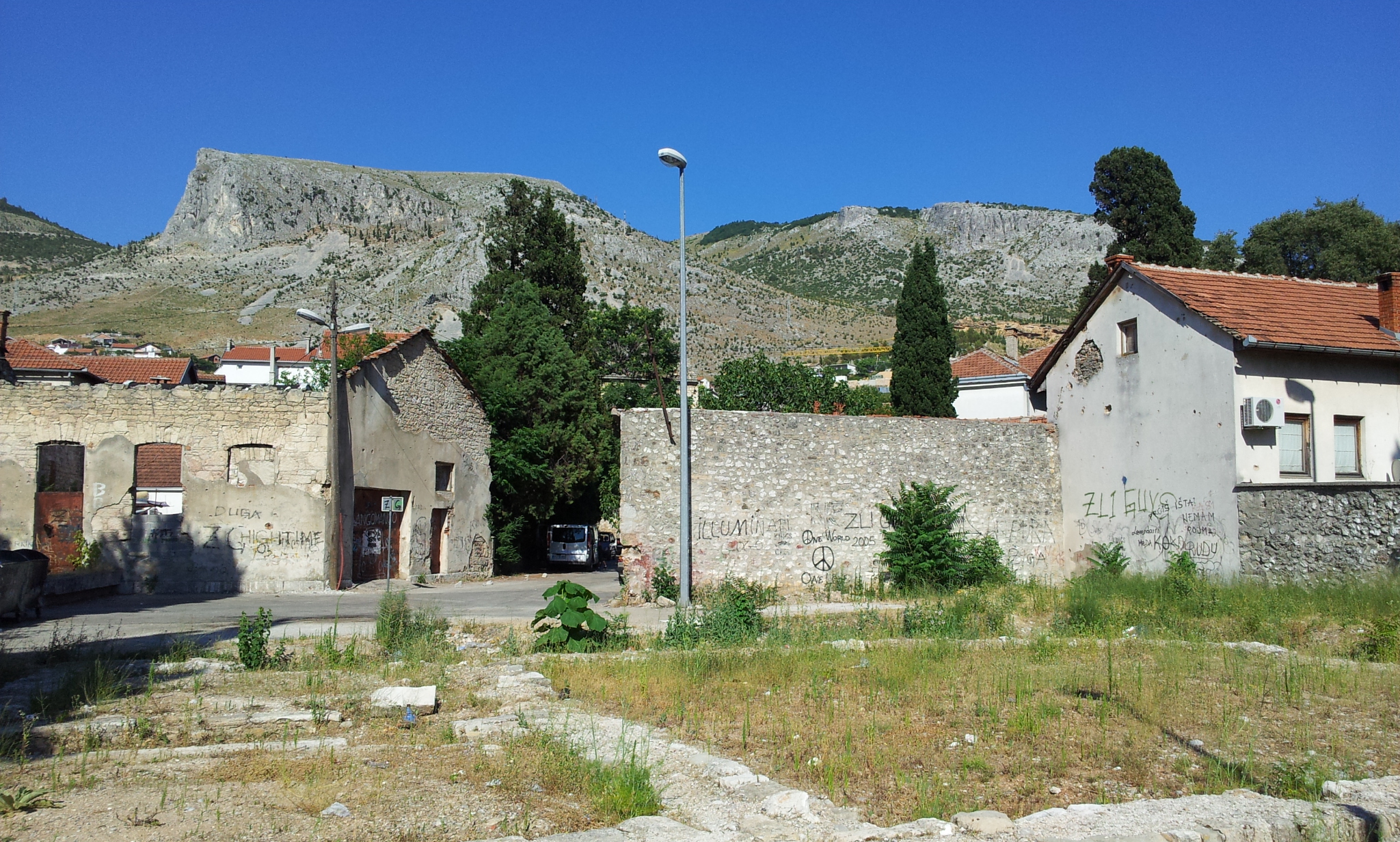 Mostar derruido